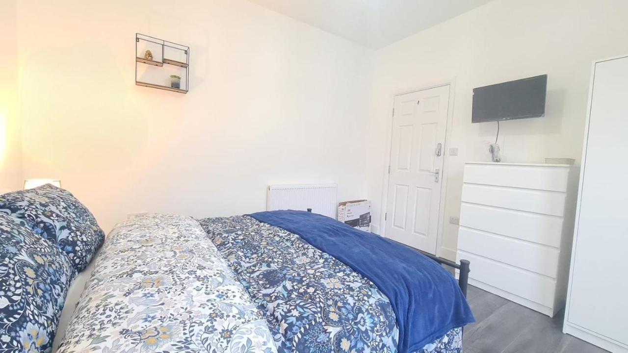 لندن Cosy Room In Manor Park المظهر الخارجي الصورة