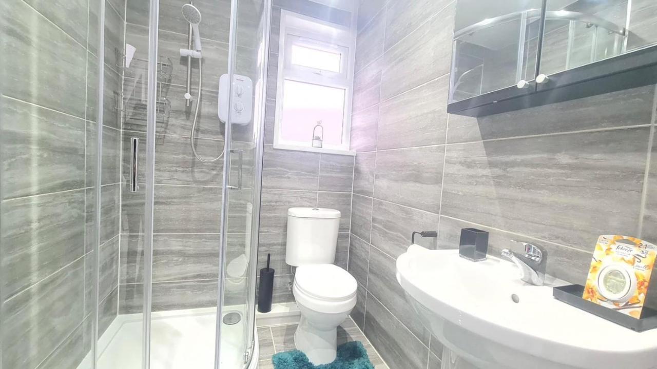 لندن Cosy Room In Manor Park المظهر الخارجي الصورة